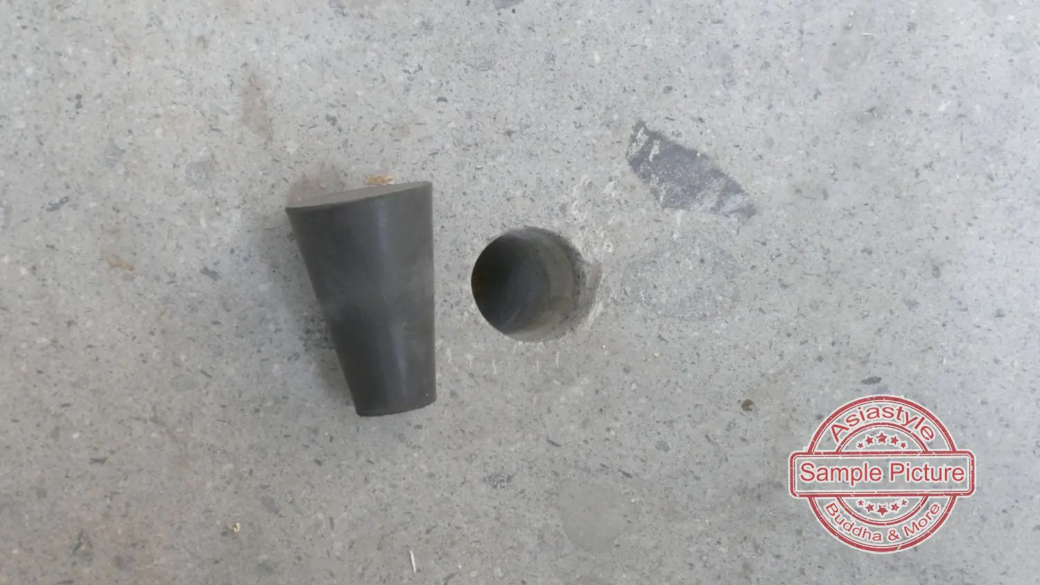  Product image 7 of the product “Basin from Riverstone, Natural surface, polished inside. Dia approx 76-80. Height 51-55 ”